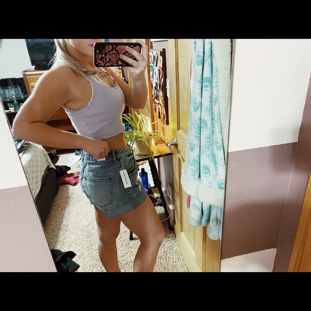 NWT PacSun jean shorts - Picture 2 of 3